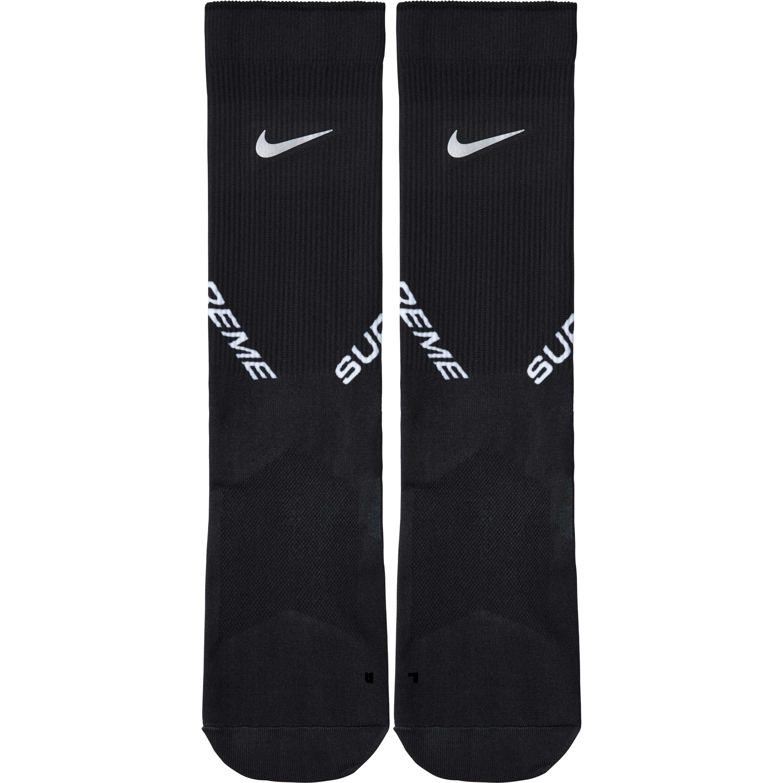 Supreme®/Nike® Crew Socks view 11